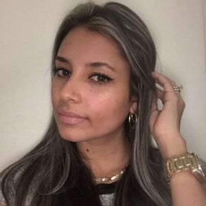 Meet your Posher, Yenmi